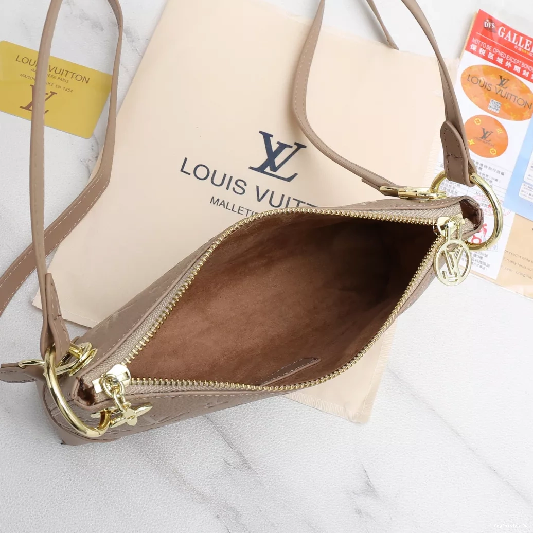 For 9018 Louis Bags Sleek Messenger Women Vuitton 1017